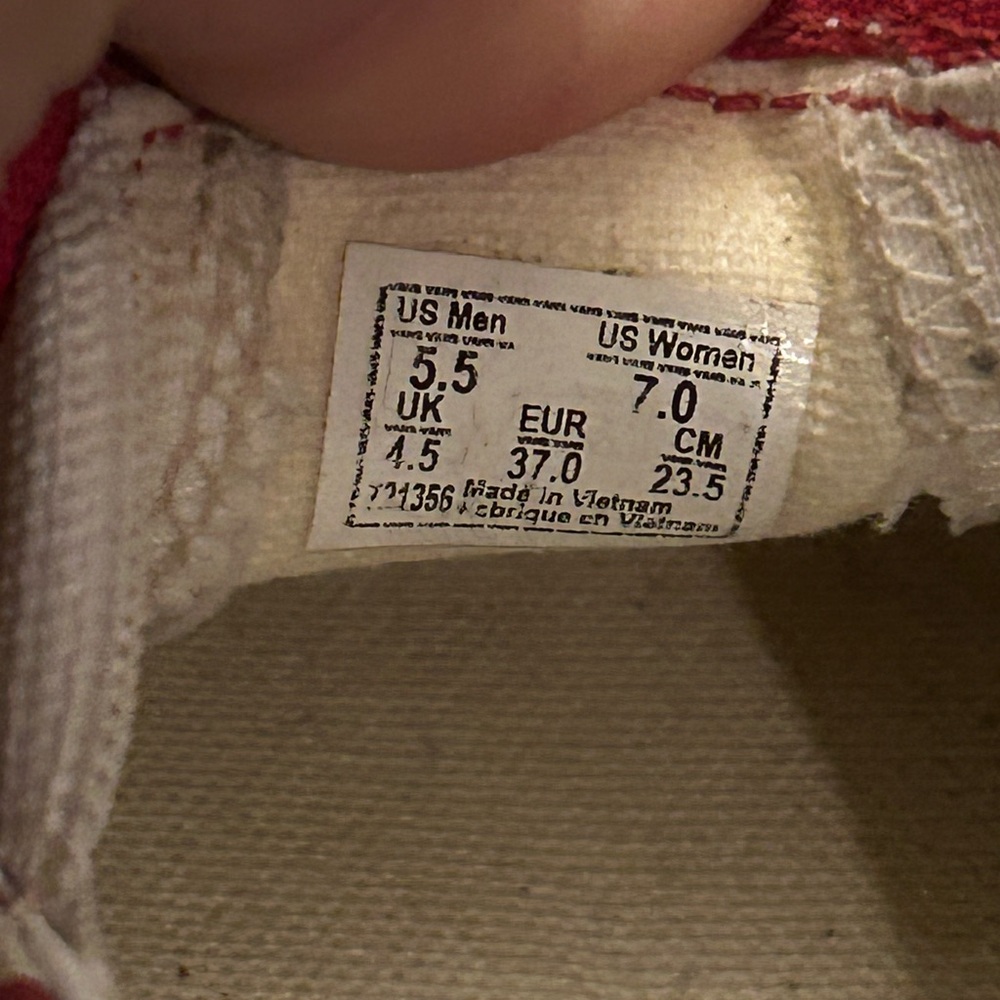 Vans Red and White Checkerboard Canvas Slip-On Sneakers Unisex Size W 7 & M 5.5 - Picture 6 of 6